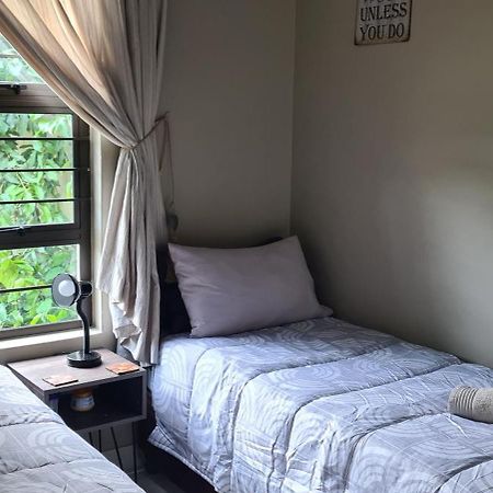 Unit 30 The Bridge - Family Unit In A Prime Spot On The Ground Floor Apartment St Lucia Bagian luar foto